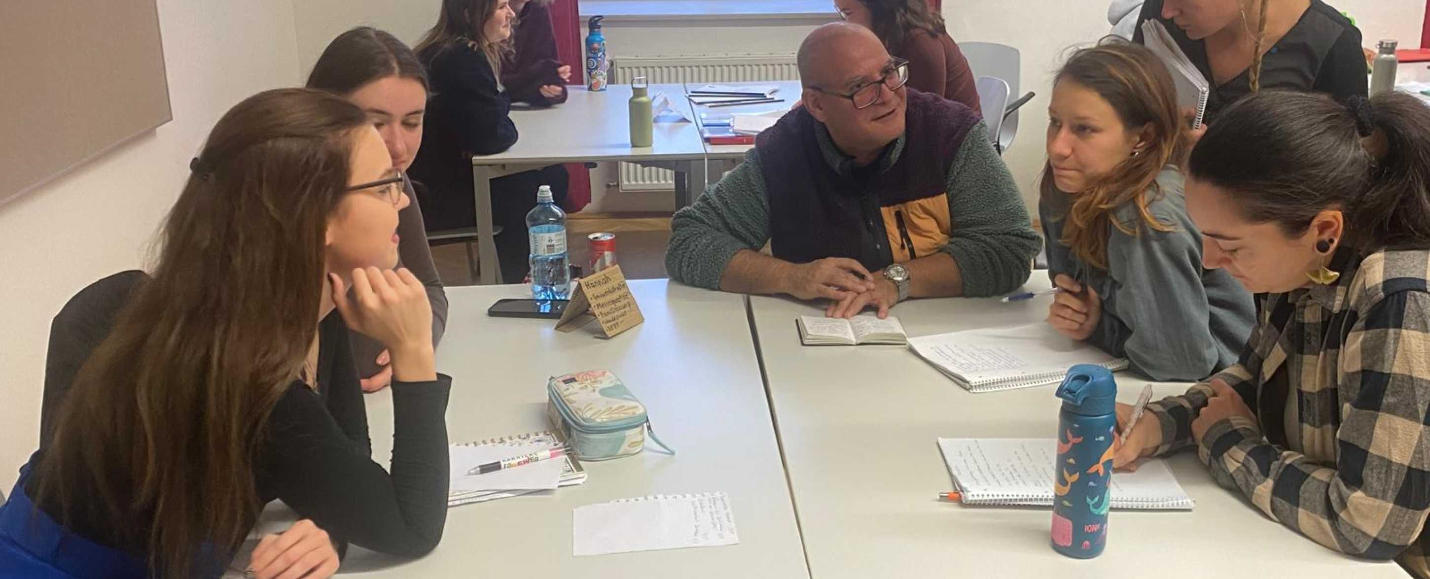 Studierende im Austausch